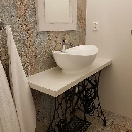 Hotelowe Dux Лодзь