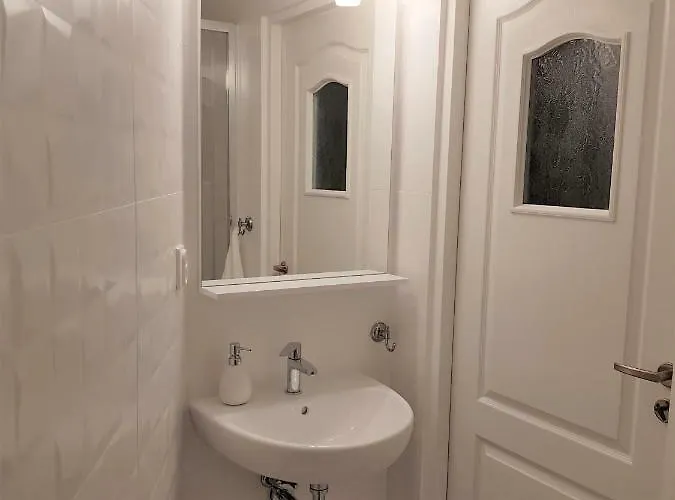 Bed & Breakfast Hotelowe Dux 3*